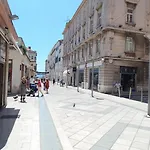 Apartman Moni *