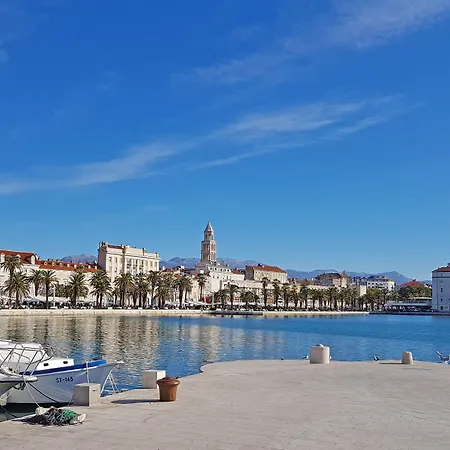 아파트먼트 모니 아파트